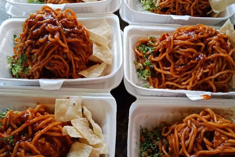 Resep Mie Jebew Khas Garut Yang Viral Bisa Jadi Ide Jualan, Dijamin ...