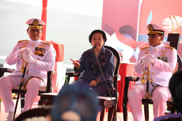 Keluarga Besar 'Bung Karno' Bangga Namanya Dijadikan Kapal Perang RI ...