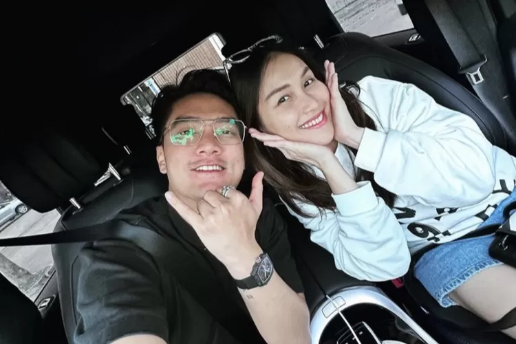 Dikabarkan Hubungan dengan Boy William Kembali Merenggang, Ayu Ting Ting Ungkap Kebenarannya (Gorajuara.com/dok: Instagram @ayutingting92)
