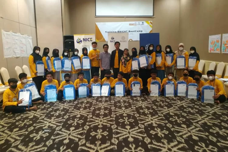Siswa SMP Islam Al-Iman Ikuti Pelatihan Bright Nice 