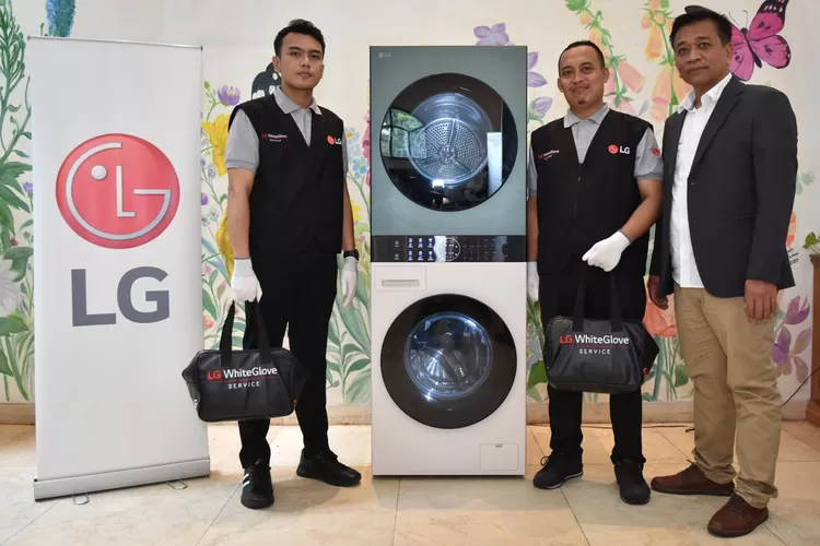 LG menghadirkan layanan White Gloves Service bagi pengguna kelas premium LG Objet. (Istimewa)