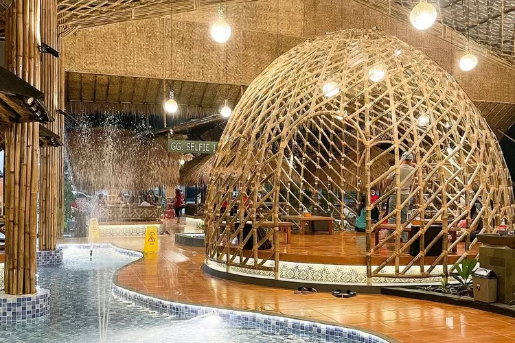 Wisata Kuliner Viral Kampung Kecil Bogor