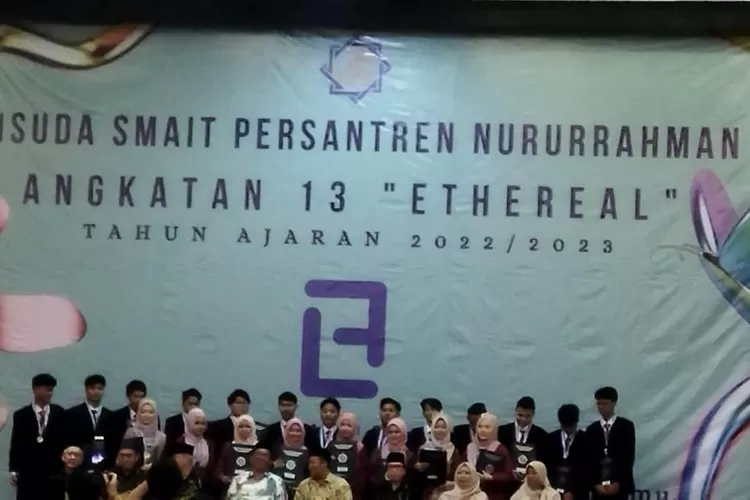 SMAIT Pesantren Nururrahman Gelar Wisuda angkatan 13