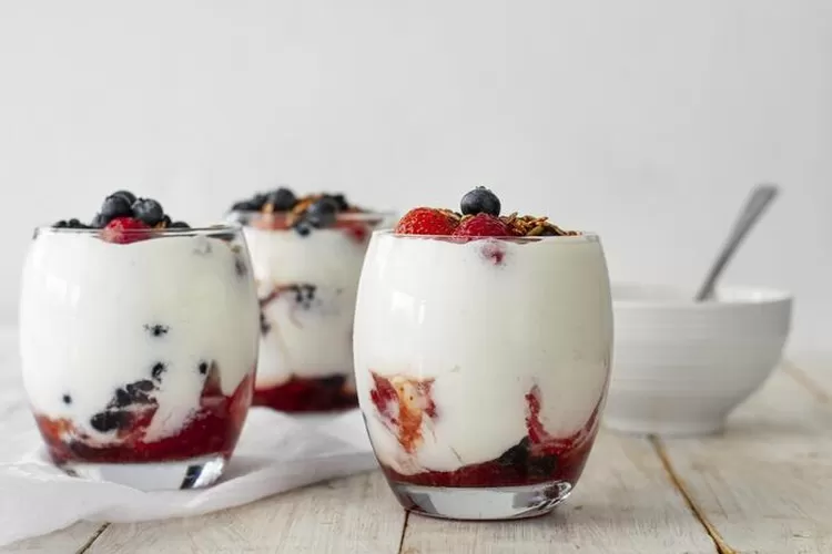 Yoghurt bermanfaat untuk kesehatan tubuh (freepik)