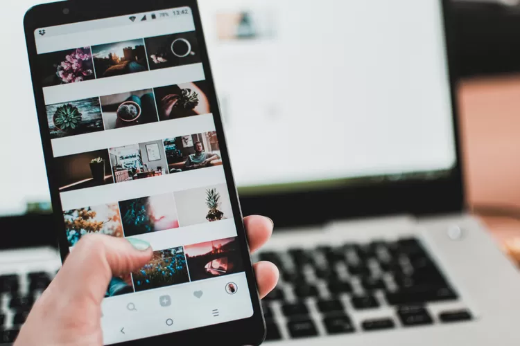 Perbedaan Mendasar antara Instagram Stories dan Instagram Notes (www.canva.com)