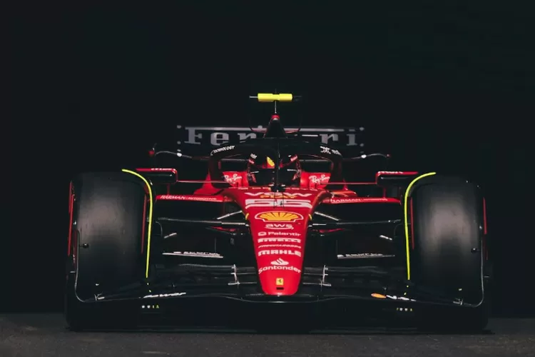 Potret mobil Scuderia Formula 1 Ferrari yang akan ubah desain sidepod pada Grand Prix Spanyol (Instagram @scuderiaferrari)