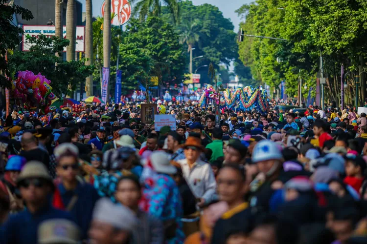 Warga memadati acara puncak HJB