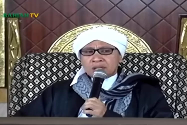 Cara menghadapi ujian hidup yang sudah terasa melelahkan, menurut Buya Yahya (Youtube Al Bahjah TV)