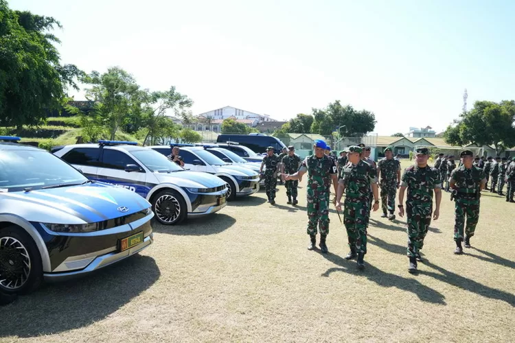 Untuk pengamanan pertemuan Panglima Militer Angkatan Bersenjata Negara ASEAN di Bali, TNI menggelar apel pasukan di lapangan Batalyon Infanteri Raider 900 Kompi A, Tuban, Minggu (4/6/2023). Foto: Puspen TNI