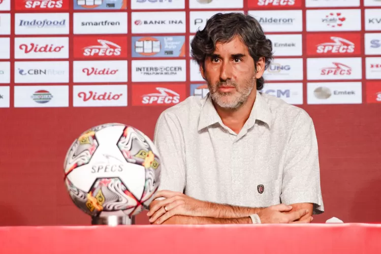 Stefano Cugurra atau Teco harus mengakui ketangguhan PSM Makassar yang menahan imbang Bali United. (Bali United)