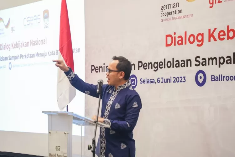 Ketua APEKSI yang juga Wali Kota Bogor, Bima Arya saat menyampaikan materi.