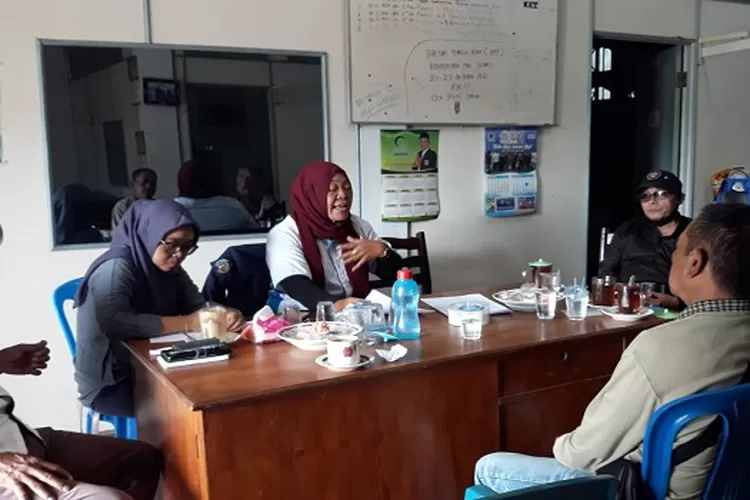Rapat pengurus PWI Siantar bersama anggota persiapan konferensi dan UKW  (Realitasonline/RH)