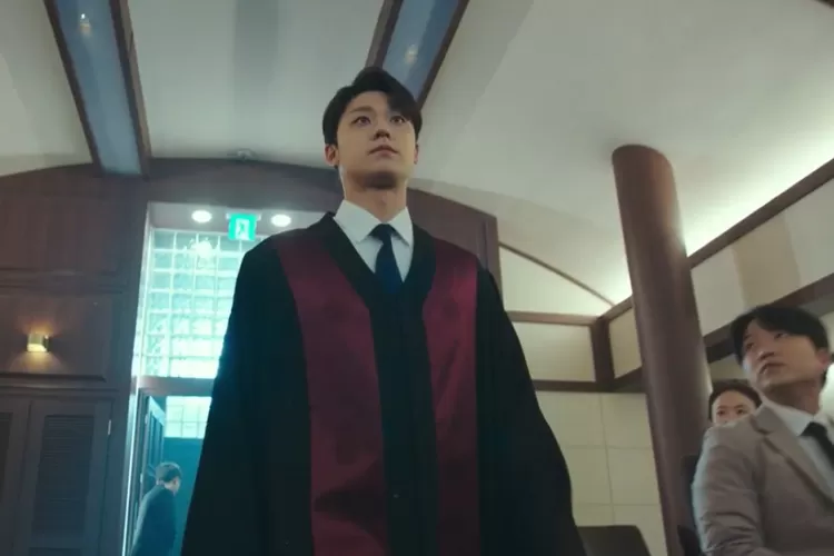 Kang Ho di Episode 14 Kembali Jadi Jaksa Buat Kasus Ayah (Netflix)