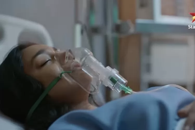 Sinopsis Imlie Kamis, 8 Juni 2023: Imlie Dibawa Jyoti ke Kamar Mayat Untuk Dibekukan, Akankah Dia Selamat (Gorajuara.com/dok : YouTube/StarPlus)