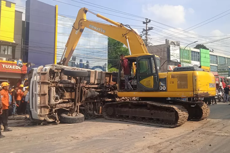 Kabar Duka, Sola Gracia, Seorang Korban Selamat Kecelakaan Dump Truk ...