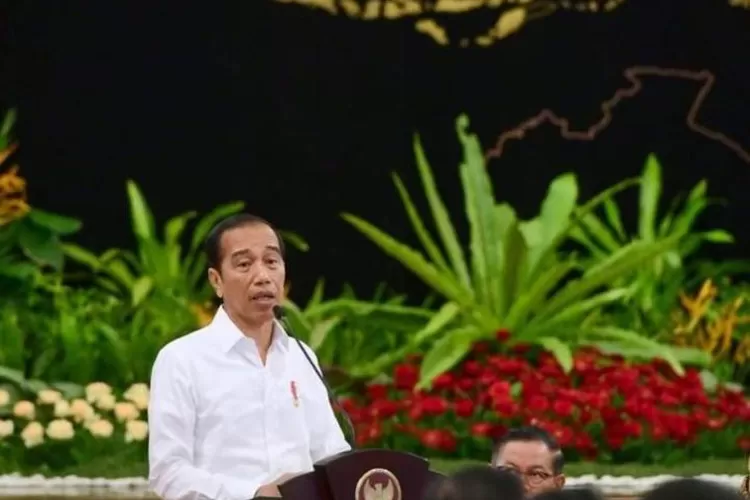 Megawati Soekarnoputri Bela Jokowi terkait Kritik Pembangunan Jalan