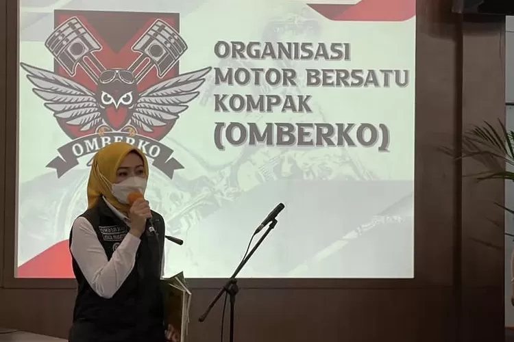 Atalia Praratya Kamil saat memberikan sambutan dalam hari jadi OMBERKO (Instagram/@omberko_jabar)