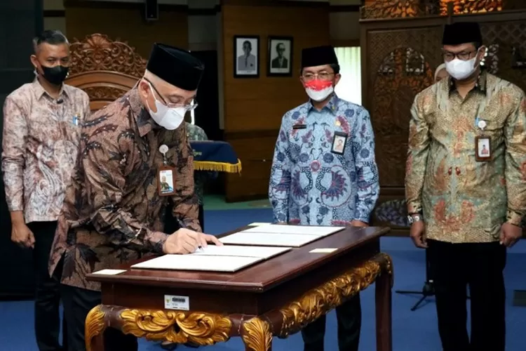 CEK Aturan Batas Usia Pensiun Dari BKN Untuk PNS Dan PPPK Tahun 2023 ...