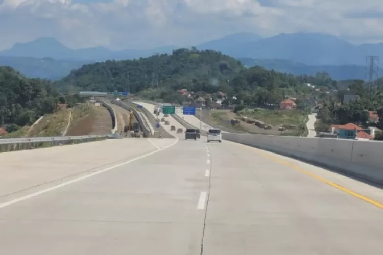 landscaping atau penghijauan akan dituntaskan bersamaan berjalannya operasional Tol Cisumdawu (dok pu.go.id)