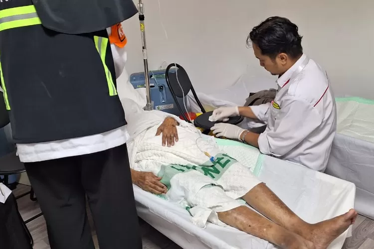 Berangkat Tanpa Pendaping, Begini Kondisi Jamaah Haji Lansia Ditemukan Lemas di Toilet Bandara (Siaran Pers)