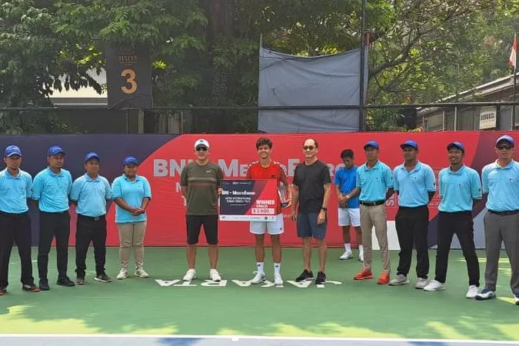 Petenis Turki menjadi yang terbaik pada tunggal putra turnamen BNI-MedcoEnergi International Tennis M25K Seri V (Ist)