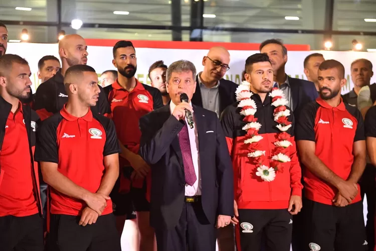 Timnas Palestina tiba di Bandara Soekarno Hatta, Sabtu 10 Juni 2023, mereka disambut Duta Bsar Palestina untuk Indonesia. (pssi.org)