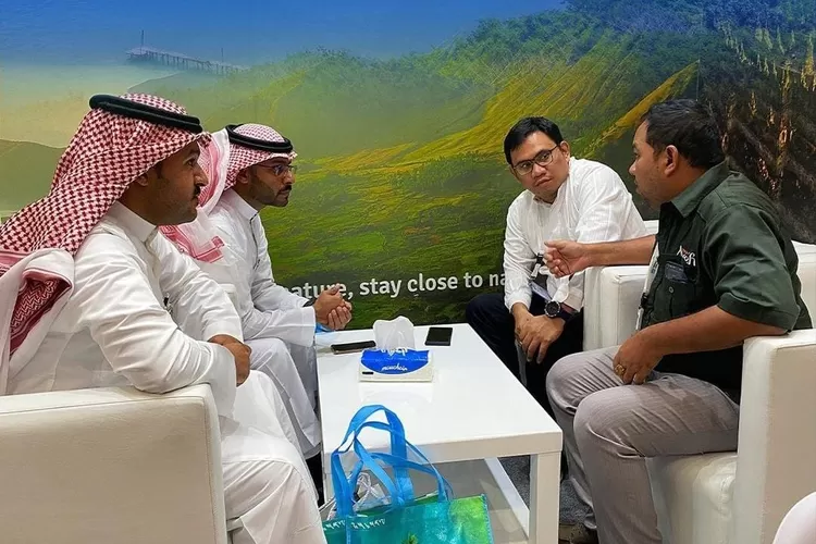 5 Destinasi Super Prioritas di Arab Saudi, Mulai Danau Toba Hingga Candi Borobudur (Foto: Instagram @pesona.indonesia)