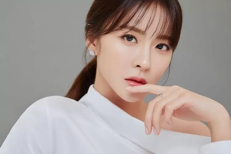 Aktris Jin Ye Sol Diamankan Karena Kasus DUI (Soompi)