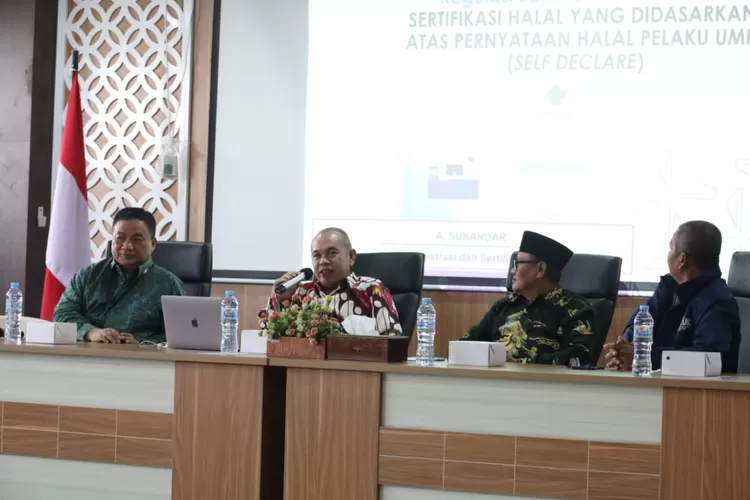 Kemenag Kota Bekasi sosialisasikan sertifikasi halal buat pelaku UKM di Kota Bekasi. (Pemkot Bekasi)