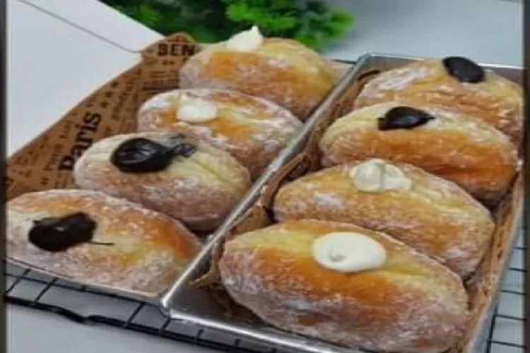 Resep donat bomboloni&nbsp; (Instagram @rahmisriayu90)