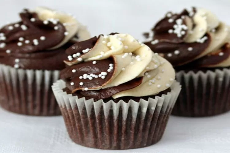 Resep Mini Cupcakes Cokelat dengan Selai Kacang, Sangat Mudah!/ Pexels