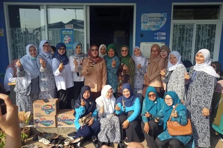 Peringati Hari Keluarga Nasional, DP3AP2KB Gelar Pelayanan KB Serentak