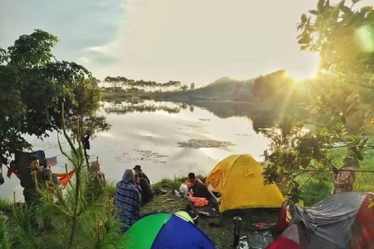 Tempat Camping Dekat Curug Daerah Bogor