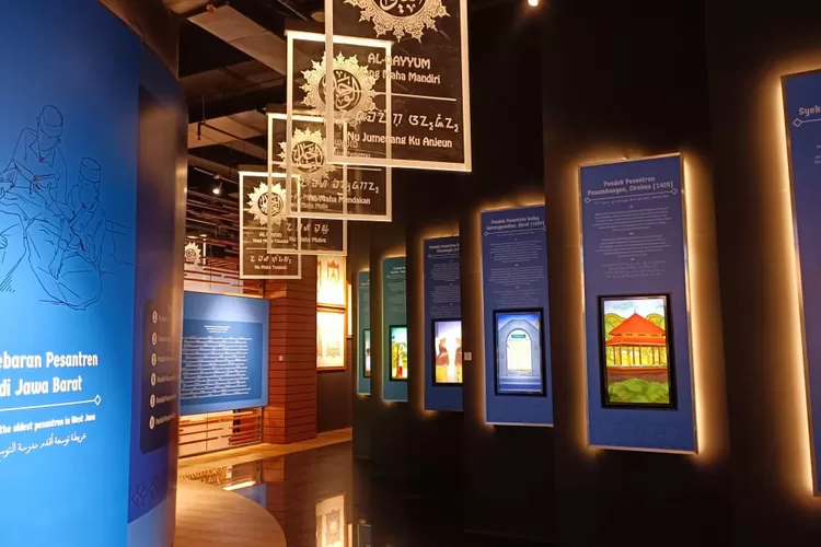 Masjid Raya Al-Jabbar semakin lengkap dengan hadirnya fasilitas baru yaitu Galeri Rasulullah (Gorajuara/Diskominfo Kota Bandung)