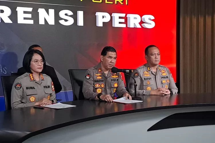 Kepala Biro Penerangan Masyarakat Divisi Humas Polri Brigjen Ahmad Ramadhan dalam Konferensi Pers