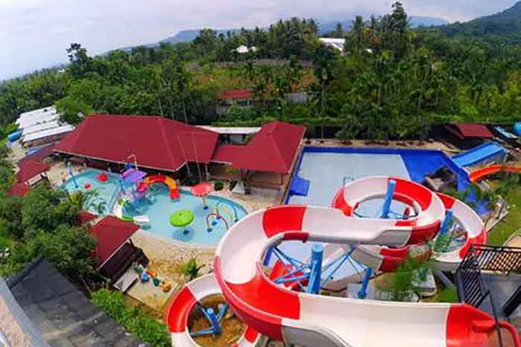 Rekomendasi Hotel Murah Plus Ada Waterpark Saat Liburan di kota Padang