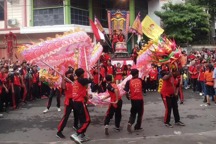 Kirab Akbar Ritual dan Budaya di Klenteng Po An Thian Kota Pekalongan, Minggu 18 Juni 2023. (Foto: Muslihun Kontributor Batang)