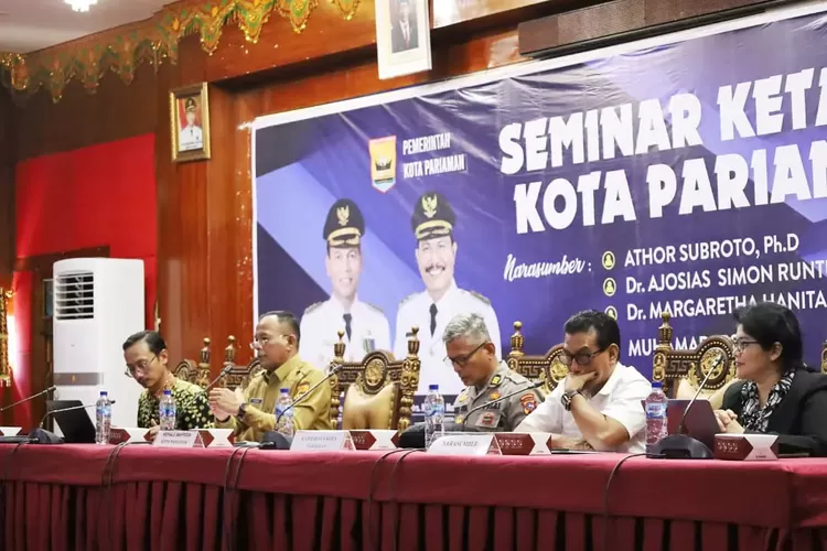 emerintah Kota Pariaman melalui Badan Perencanaan Pembangunan Daerah (Bappeda) mengadakan Seminar Ketahanan Daerah Kota Pariaman Tahun 2023 di Aula Balaikota Pariaman (Kominfo Kota Pariaman)