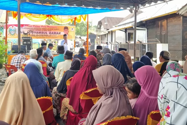 Reses Anggota DPRD Sumut, Syamsul Qamar di Desa Sialagundi, Kecamatan Sipirok Kabupaten Tapsel, Minggu (18/6/2023) (Realitasonline.id/ RI)