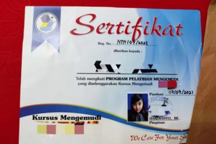 Sertifikat mengemudi syarat membuat SIM (Otomotif)