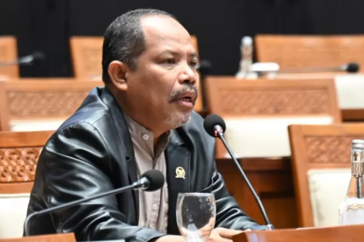 PP melegalkan lagi mengenai ekspor pasir laut itu dipandang berlawanan dengan filosofi undang-undang (dok dpr.go.id)