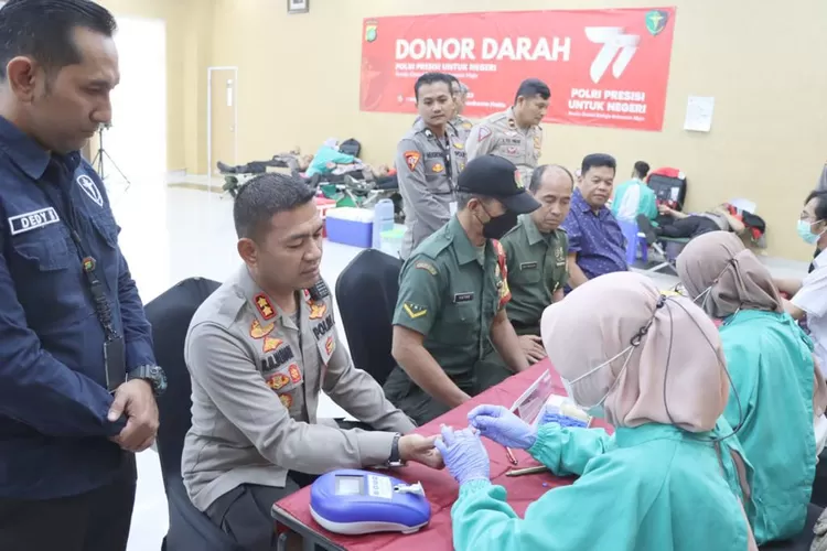 Polresta Bandara Soekarno-Hatta (Soetta) menggelar bakti kesehatan berupa donor darah yang diikuti oleh peserta dari unsur TNI-Polri. (istimewa )