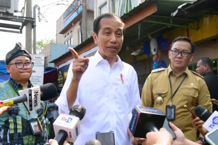 Presiden menjelaskan bertambahnya libur Idul Adha maka tingkatkan kegiatan pariwisata di daerah (dok   presidenri.go.id)