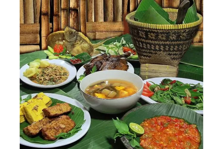 4 Rekomendasi Warung Sunda di Bogor: Menikmati Kuliner Lezat dengan Bonus Pemandangan Cantik