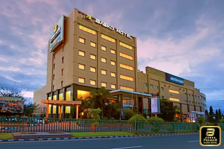 Hotel Murah di Padang, Grand Basko Hotel Dekat dengan Mall Bisa Shopping-shopping Bastie!