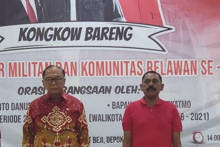 Dua tokoh senior Banteng Moncong Putih, yakni Sidarto Danusubroto dan F.X. Hadi Rudyatmo harus  (AG Sofyan )