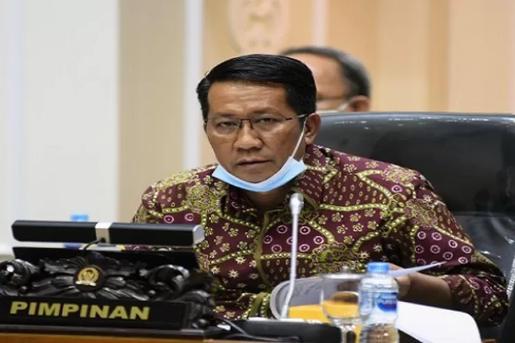 Masa Jabatan Kades Diperpanjang Jadi 9 Tahun Dan Anggaran Desa Naik ...