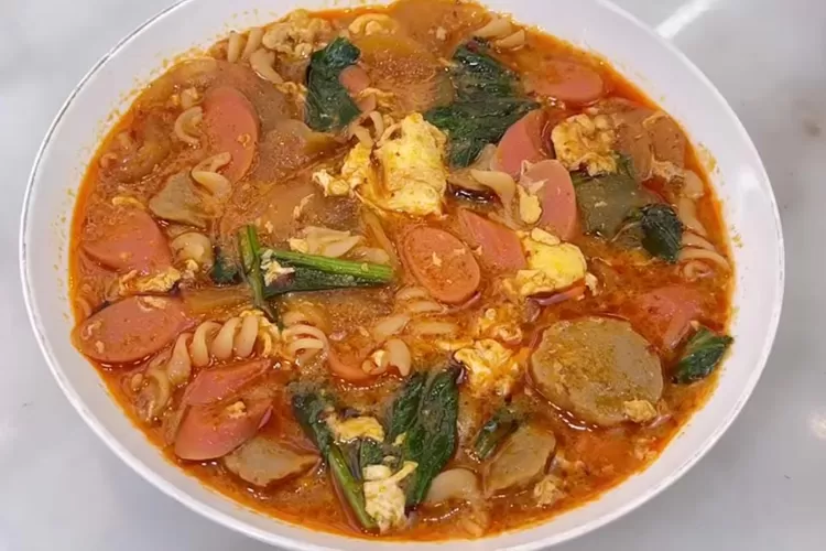 Ilustrasi. Rekomendasi tempat makan seblak di Magelang yang enak dan murah. (tangkapan layar YouTube Ika Mardatillah )