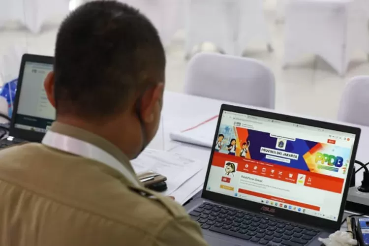 Dinas Pendidikan Provinsi DKI Jakarta melakukan penyesuaian pelaksanaan Penerimaan Peserta Didik Baru (PPDB) Tahun Pelajaran 2023/2024 (jakarta.go.id)