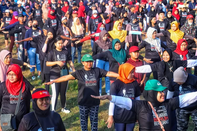 3.000 Warga Ungaran Ikuti Jalan Sehat dari Ganjaran Buruh